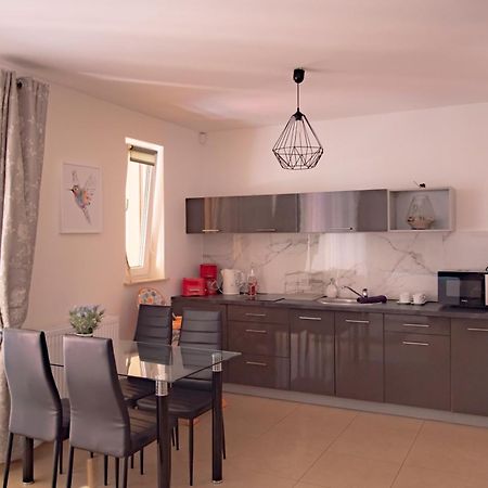פוביירובו Apartamenty Kornel מראה חיצוני תמונה