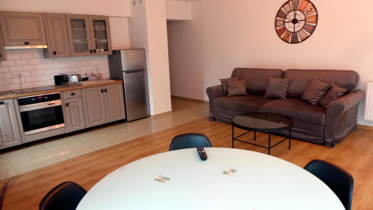 פוביירובו Apartamenty Kornel מראה חיצוני תמונה