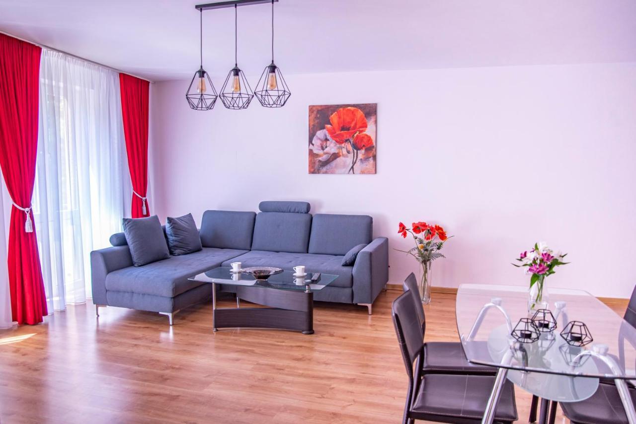 פוביירובו Apartamenty Kornel מראה חיצוני תמונה