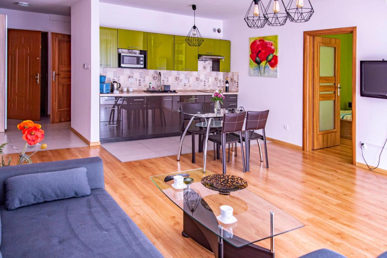 פוביירובו Apartamenty Kornel מראה חיצוני תמונה