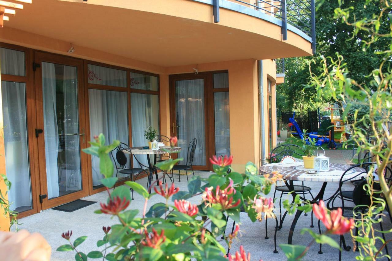 פוביירובו Apartamenty Kornel מראה חיצוני תמונה